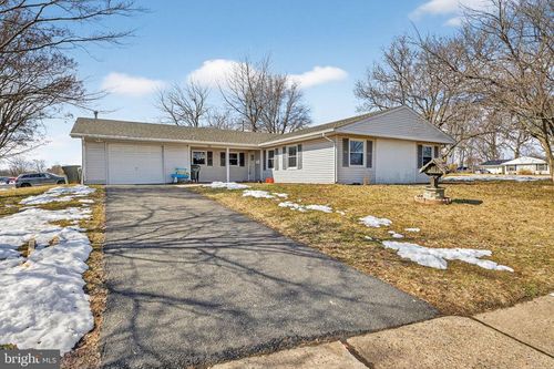 55 Ember Ln, WILLINGBORO, NJ, 08046-2419 | Card Image