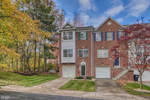 2400 Lemontree Ln, SPRINGDALE, MD, 20774-7538 | Card Image