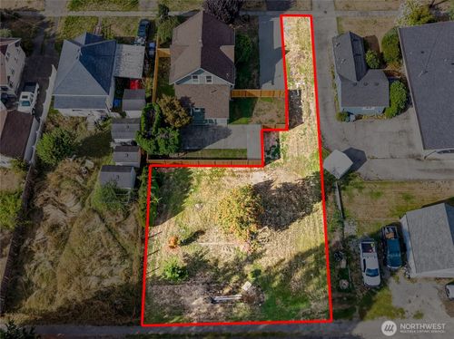 1120 Thompson St, Sumner, WA, 98390-1316 | Card Image