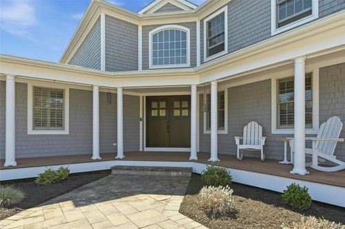 25 Lighthouse Rd, Southold, NY, 11971-2310 | Card Image