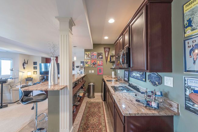 Kitchenette | Image 76