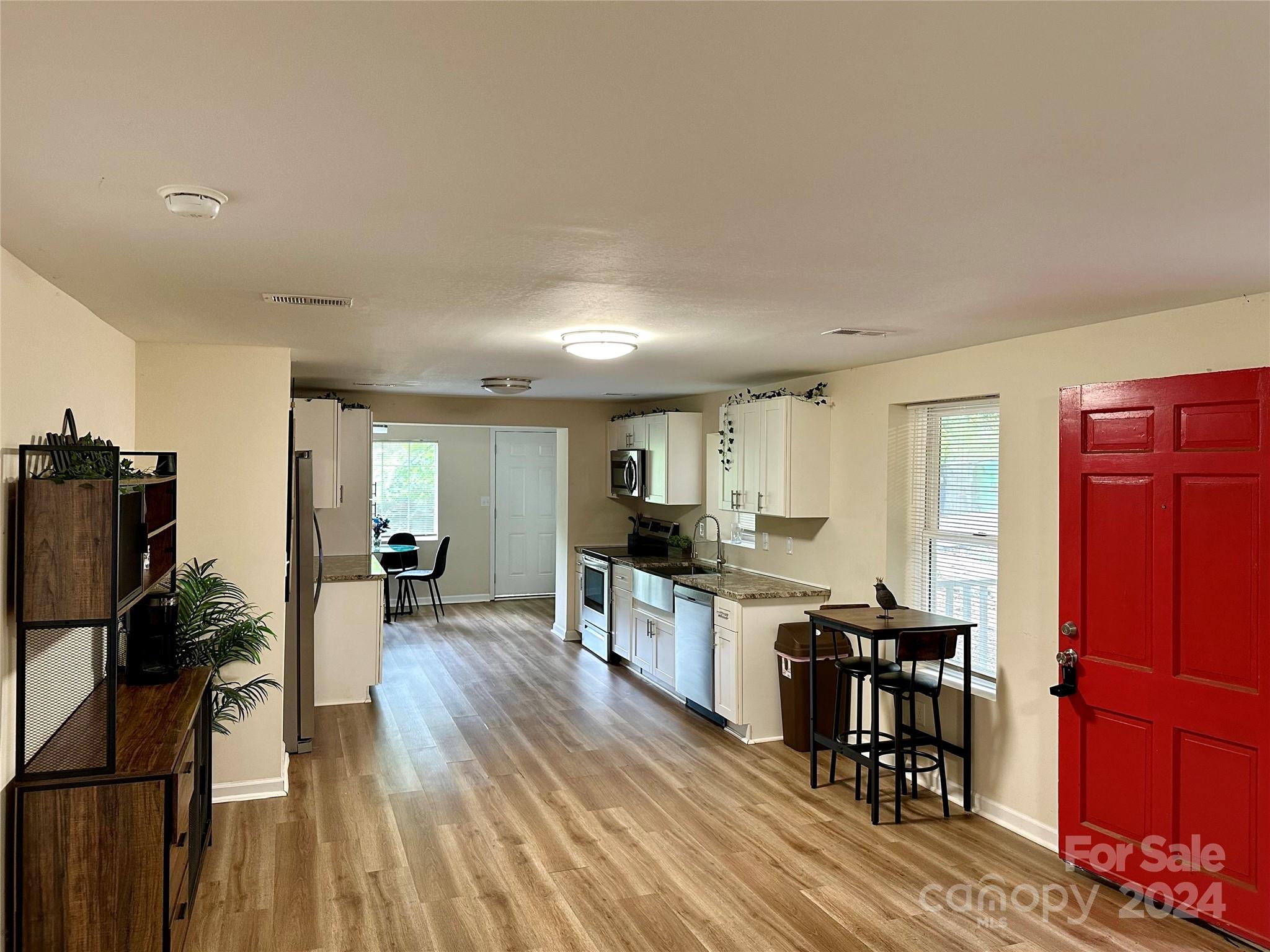 Summerville Rd, Charlotte, NC 28214