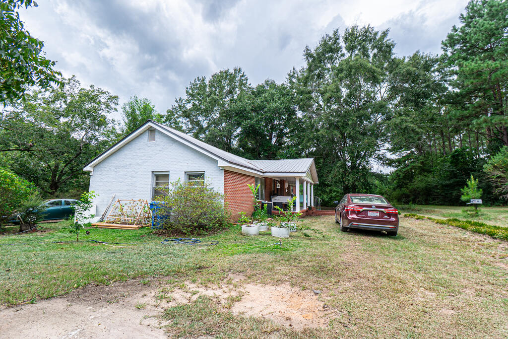 Residential in Chancellor 3