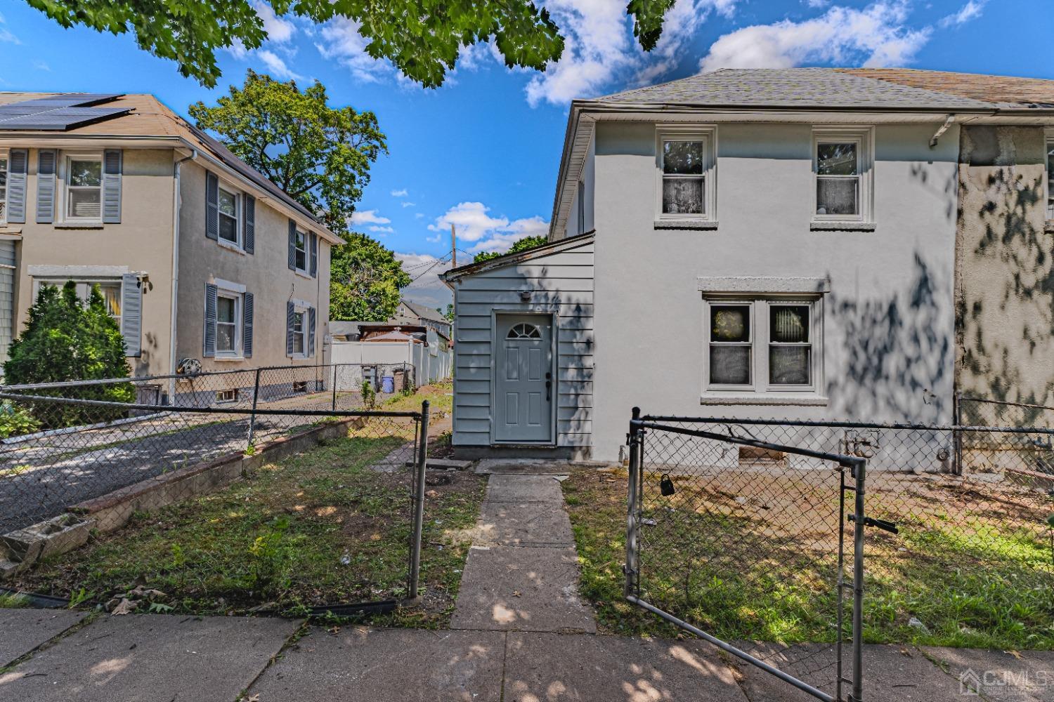 Mitchell Ave, New Brunswick, NJ 08901
