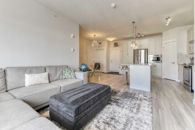 4407 - 522 Cranford Drive Se, Home with 2 bedrooms, 2 bathrooms and 1 parking in Calgary AB | Image 3