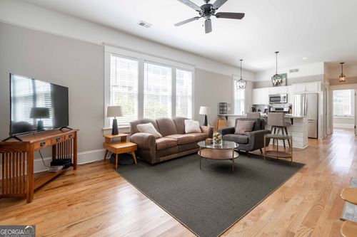 one-826 Ponce De Leon Pl Ne, Atlanta, GA, 30306-3725 | Card Image