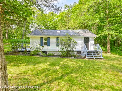 126 Hommelville Rd, Saugerties, NY, 12477-4264 | Card Image