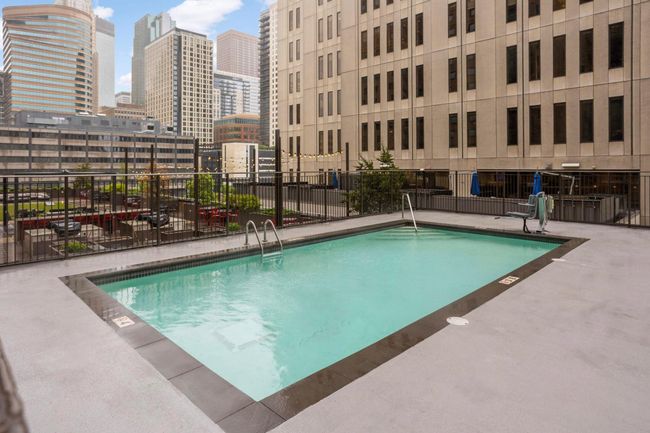 outdoor pool | Image 31