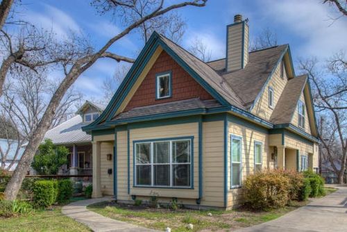 apt-a-4527 Avenue B, Austin, TX, 78751-3095 | Card Image