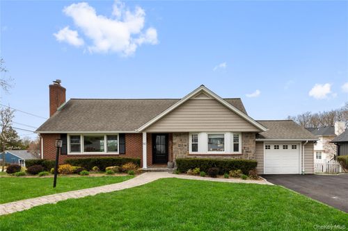 50 Washington Ave, Glen Head, NY, 11545-1544 | Card Image