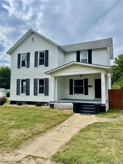 309 W Chestnut St, Gillespie, IL, 62033-1508 | Card Image