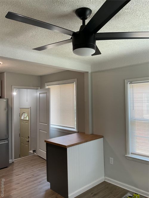 18911 Prevost St, Detroit, MI, 48235-2957 | Card Image