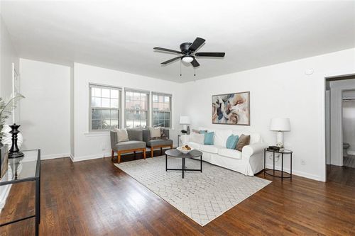 apt-g1-425 Lindbergh Dr Ne, Atlanta, GA, 30305-3842 | Card Image