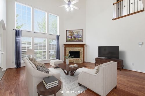 2305 Trickling Creek Dr, Garland, TX, 75041-2175 | Card Image