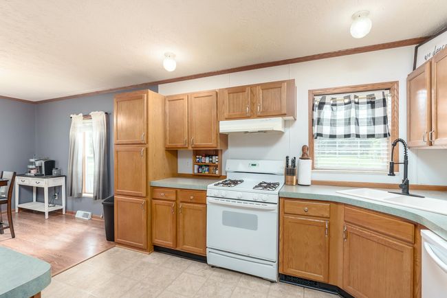715 N Washington St, House other with 3 bedrooms, 2 bathrooms and null parking in Tekonsha MI | Image 11