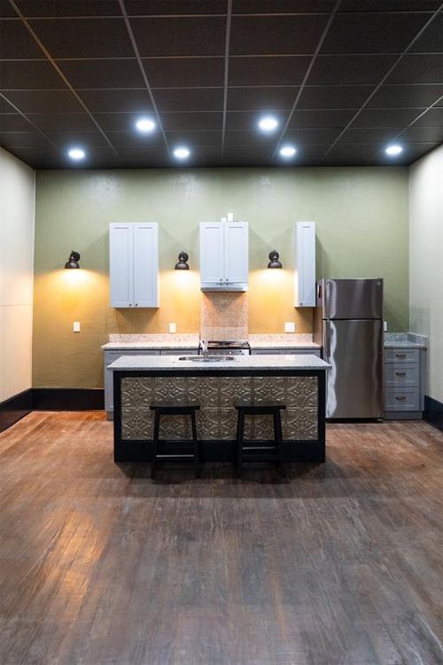 unit-b-102 E Broadway St, Lexington, OK, 73051-9078 | Card Image