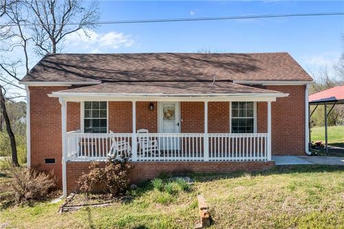 625 Flynn St, Eden, NC, 27288-3257 | Card Image