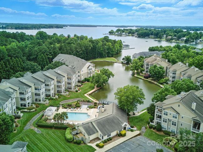 APT-302 - 18817 Nautical Dr, Condo with 2 bedrooms, 2 bathrooms and null parking in Cornelius NC | Image 31