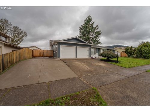 555 66th St, Springfield, OR, 97478 | Card Image