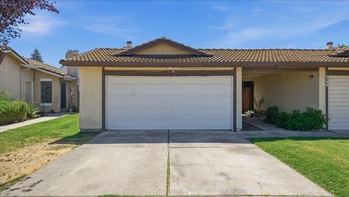 8790 Fox Creek Dr, Stockton, CA, 95210-1779 | Card Image