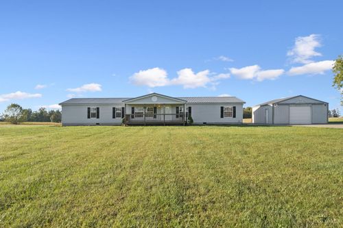 7986 Black Rd, Russellville, OH, 45168-9769 | Card Image