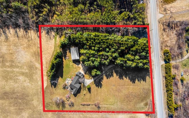 9263 County Rd, House other with 3 bedrooms, 3 bathrooms and 10 parking in Duntroon ON | Image 37