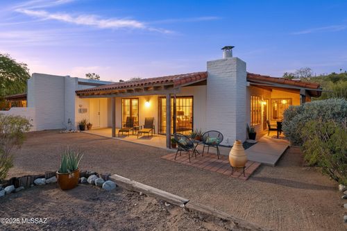 5018 N Placita Del Lazo, Tucson, AZ, 85750 | Card Image