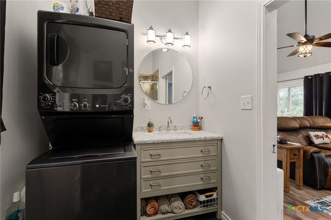 185 Yaupon Dr, House other with 2 bedrooms, 1 bathrooms and null parking in Sheridan TX | Image 15