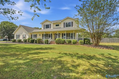 18731 Yarbrough Rd, Athens, AL, 35613-5734 | Card Image