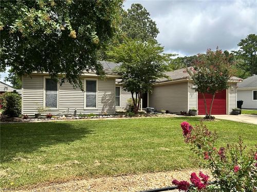 2424 Huckleberry Trl, Virginia Beach, VA, 23456-6052 | Card Image