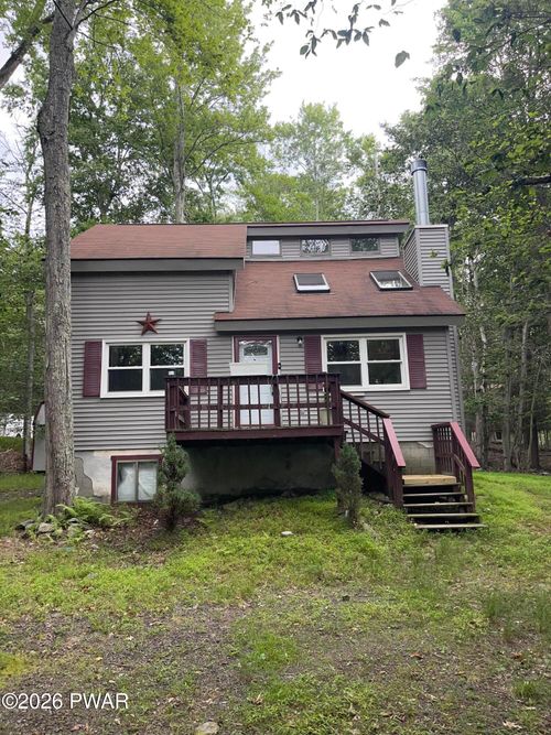 1070 Red Hawk Dr, Lake Ariel, PA, 18436-8110 | Card Image