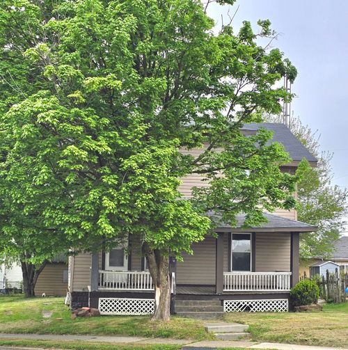 826 N Belmont Ave, Springfield, OH, 45503-3516 | Card Image