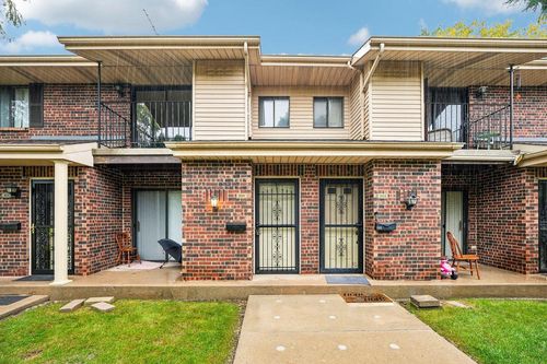 201-7209 57th Ave, Kenosha, WI, 53142-3684 | Card Image