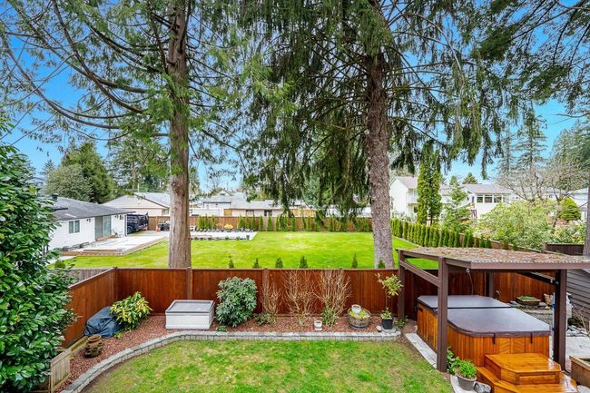 12343 Carlton Street, House other with 5 bedrooms, 3 bathrooms and 6 parking in Maple Ridge BC | Image 30