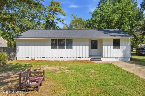 126 Wilson Dr, Petal, MS, 39465-2946 | Card Image