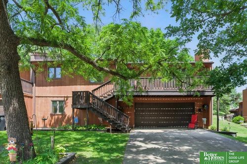 7167 N 79th Plz, Omaha, NE, 68122-1458 | Card Image