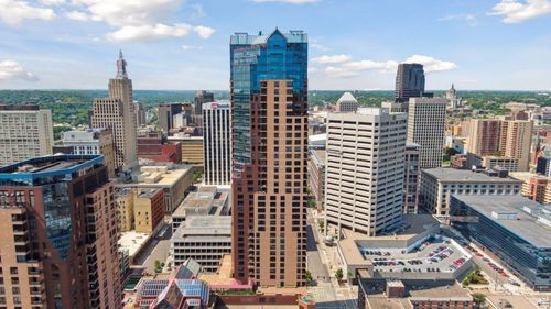 unit-3004-168 6th St E, Saint Paul, MN, 55101-1970 | Card Image