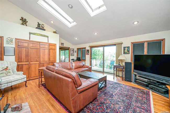 14 Private Rd, House other with 2 bedrooms, 2 bathrooms and null parking in Yaphank NY | Image 9