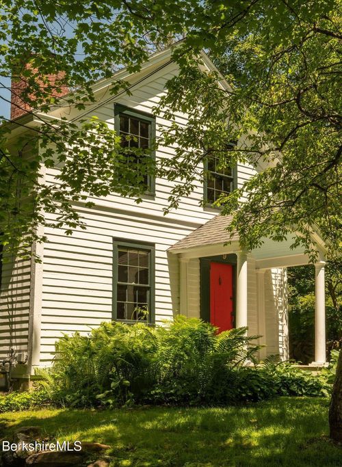 9 Yale Hill Rd, Stockbridge, MA, 01262-7733 | Card Image