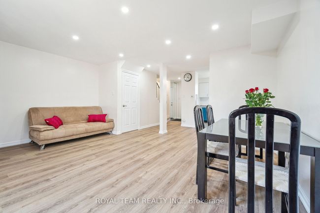 41 - 205 Carlyle Dr, Condo with 3 bedrooms, 3 bathrooms and 2 parking in London ON | Image 12