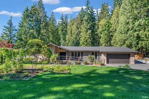 12643 Garibaldi St, Maple Ridge, BC, V2W1N5 | Card Image