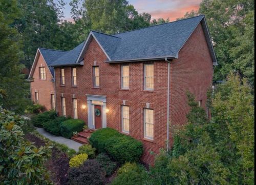 24 Queen Regent Ct, Blue Ridge, VA, 24064-1520 | Card Image