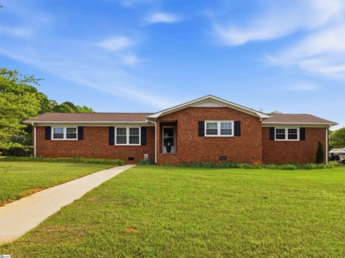 111 Merri Ln, Easley, SC, 29642-8247 | Card Image