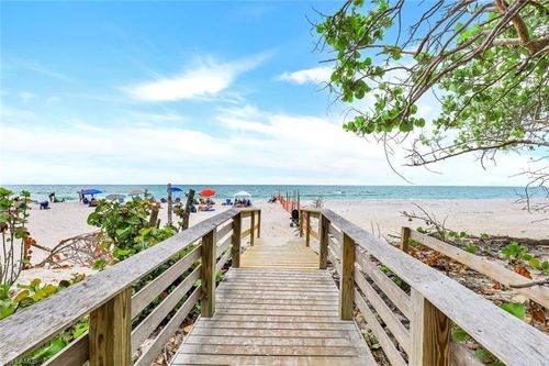 410-5 Bluebill Ave, NAPLES, FL, 34108-1718 | Card Image
