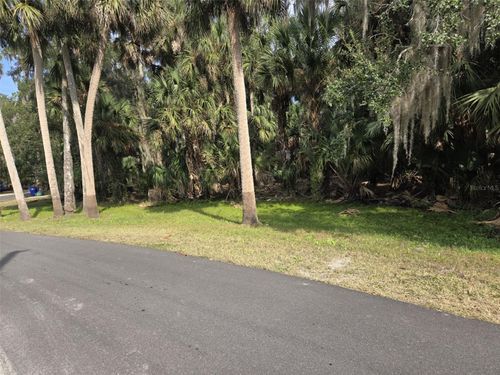 447 Warrior Trl, DELTONA, FL, 32725-2456 | Card Image