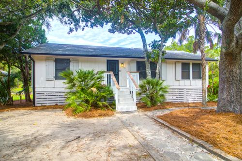 312 W Cooper Ave, Folly Beach, SC, 29439 | Card Image