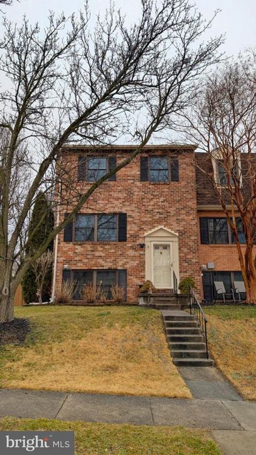 33 Badger Gate Ct, CATONSVILLE, MD, 21228-3663 | Card Image
