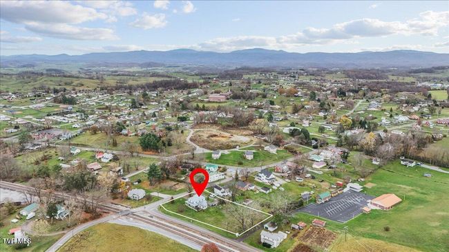 104 Maple St, House other with 5 bedrooms, 3 bathrooms and null parking in Glade Spring VA | Image 42