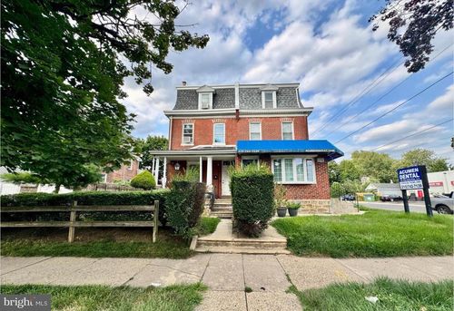 1131 Cottman Ave, Philadelphia, PA, 19111-3647 | Card Image