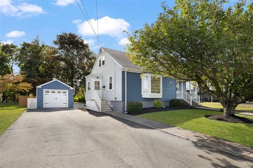 111 Durfee Road, Tiverton, RI, 02878 | Card Image